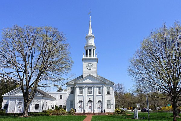 Gutter Cleaning Services in Avon, CT